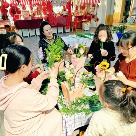 【工会活动】春风如许 致熠熠芳华的你